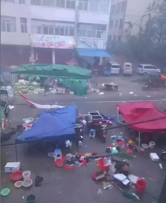 淮滨有多少人口_淮滨县长曾辉的老公(2)