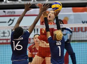 女排世界杯中国3-0零封肯尼亚 赢39分刘晓彤最佳