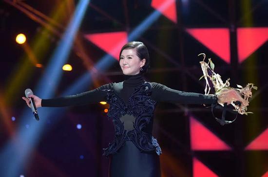 野草 夺冠 谭维维荣耀揭面