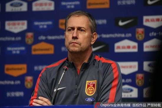 佩兰:国足大门向所有球员开放 盼赢香港3球