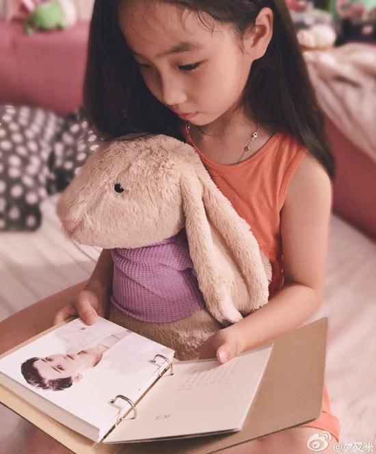 高晓松女儿甜美可爱