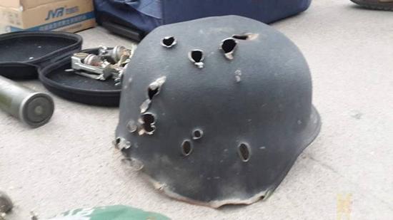 乘客将包裹遗落出租车上 内藏高射炮弹(图)|出