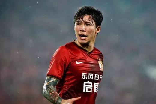 著名经纪人:英超锁定更大牌国脚 蓝军不屑中国