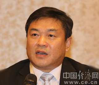秦傳濱