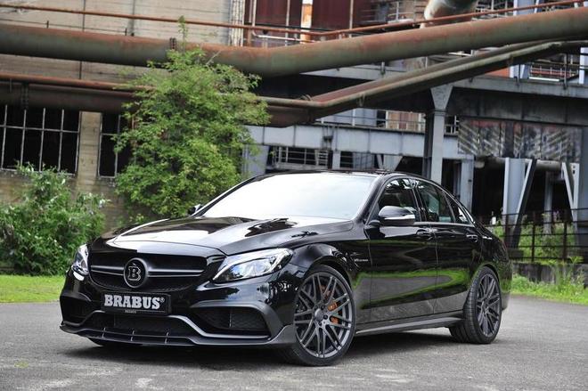Mercedes-AMG C63 S by Brabus 01