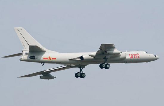 轰-6k轰炸机