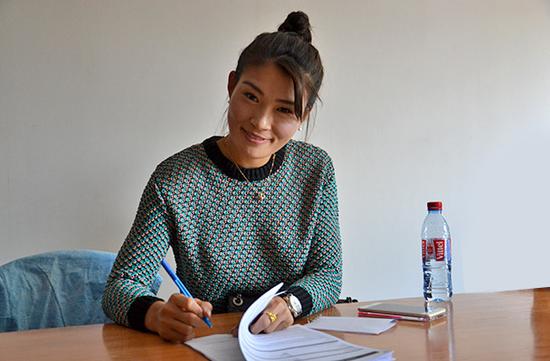 里昂官宣签中国女足主力国门 王飞:目标捧欧冠