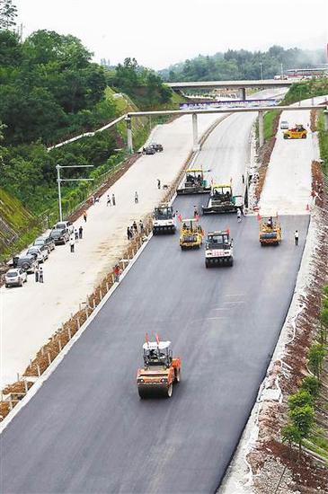 黔恩高速年底通车