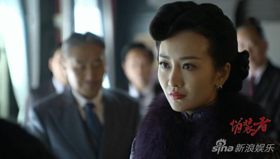 曼春被明镜羞辱落泪