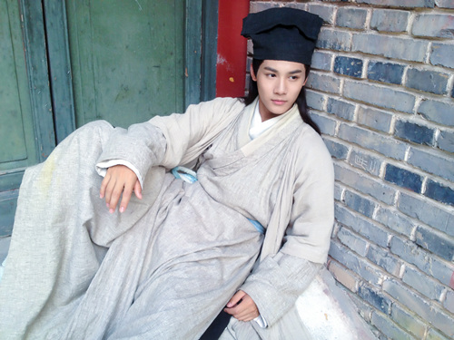 《花千骨》妖神郑业成酷炫_手机新浪网