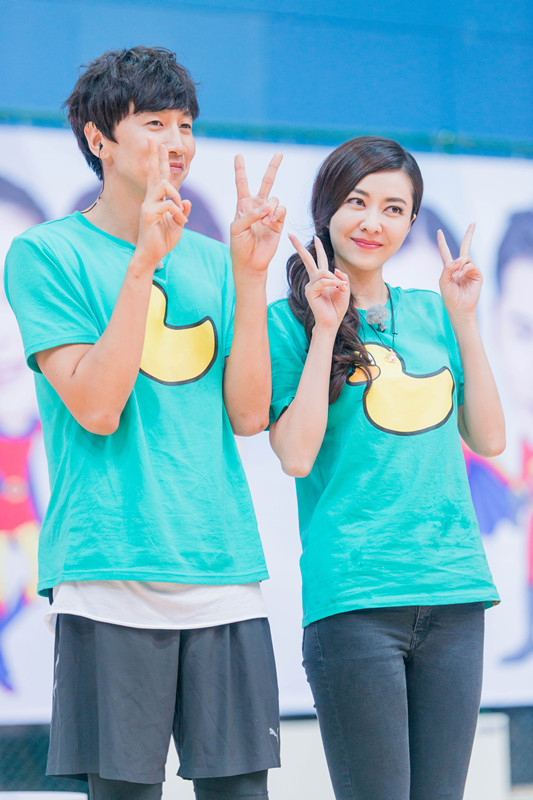 《如果爱》情侣运动会 三对情侣为爱而战