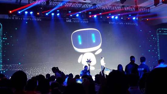 李彥宏介紹度秘