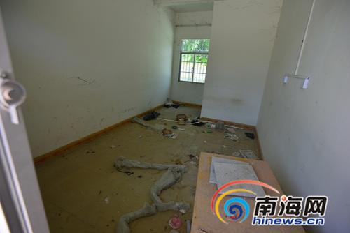 乌烈老年人公寓只有一人入住,剩下的房间都闲置。南国都市报记者陈卫东摄