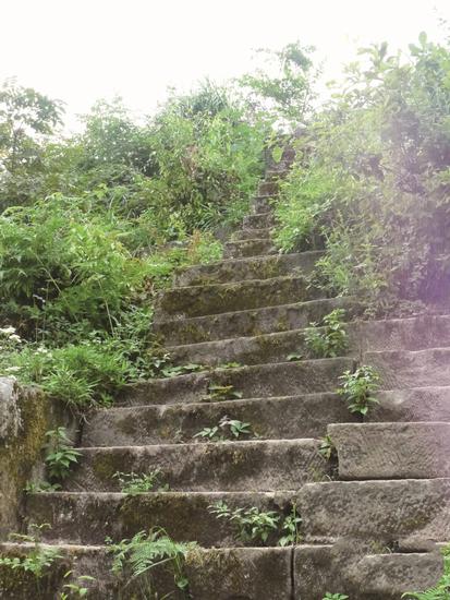 古堡石梯步