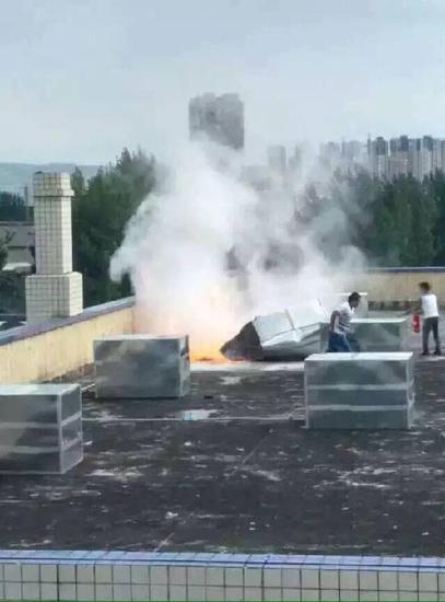 事故現(xiàn)場。（圖片來源：都市快報客戶端）