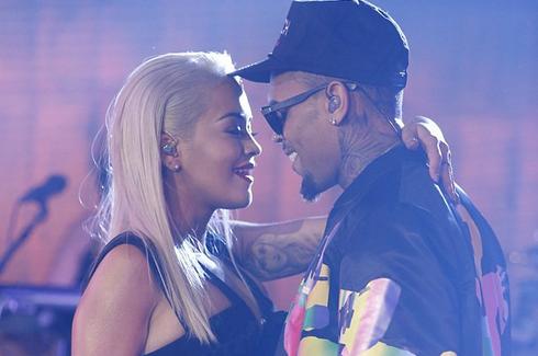 CB瑞塔奥拉贴身热舞