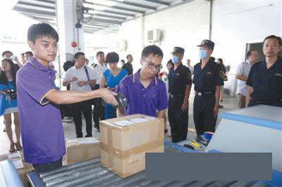 东莞海关称海淘物品税额少于50元可免税