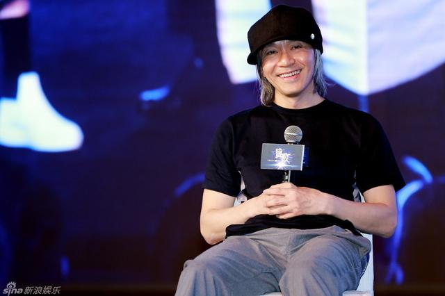 评论:我们和周星驰一样都是一条狗