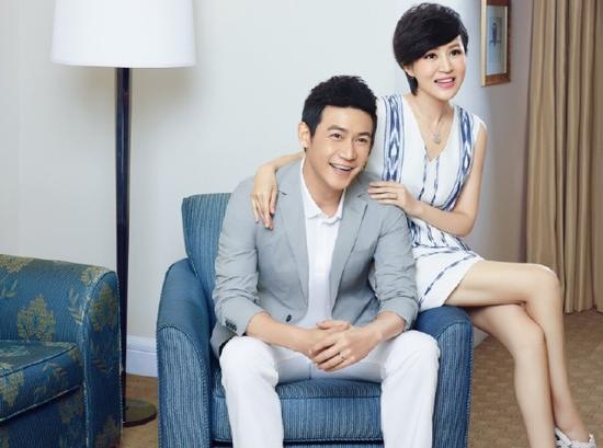 李健孟小蓓领衔娱乐圈里青梅竹马的爱情