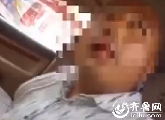 醉駕男子被查后欲加油強行闖卡