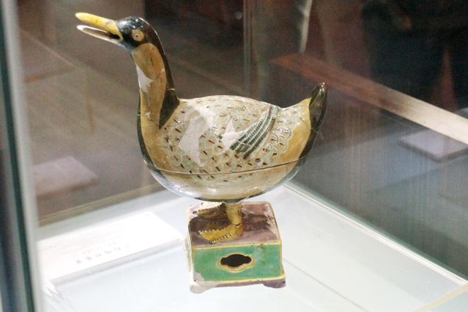 博物馆入口处的巨龙 霸气十足