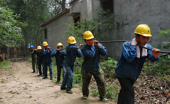 工作中的于清旺