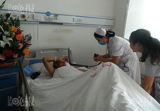 淮南被撞老太家属称 为享医保女学生求瞒真相