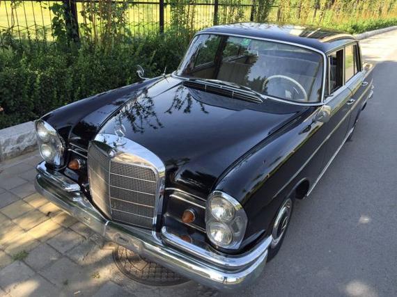 1960 奔驰W111 L6 2.2 120马力