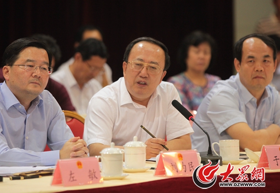 山東省財政廳廳長于國安應詢。