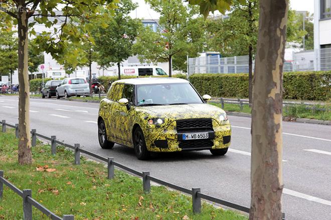 2016全新MINI Countryman插电式混合动力车型测试谍照