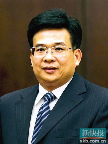 ■广州市民政局局长何镜清。