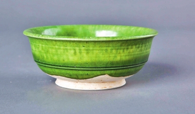唐代绿釉碗