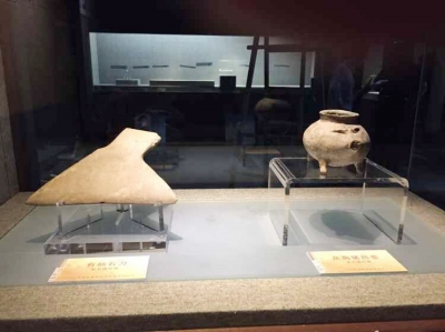 新石器時期的灰陶豬形壺