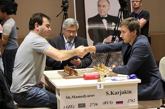 卡尔亚金(右)加赛淘汰马梅季亚洛夫