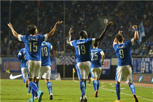 中超-穆伦加头槌冰岛老枪加盟首球 永昌2-0申花