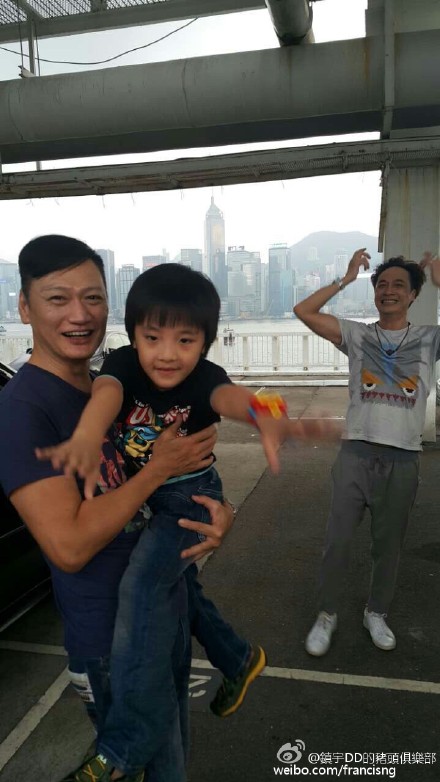 吴镇宇陶大宇带费曼过中秋