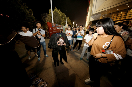 鄭州街頭偶遇方特魔法師