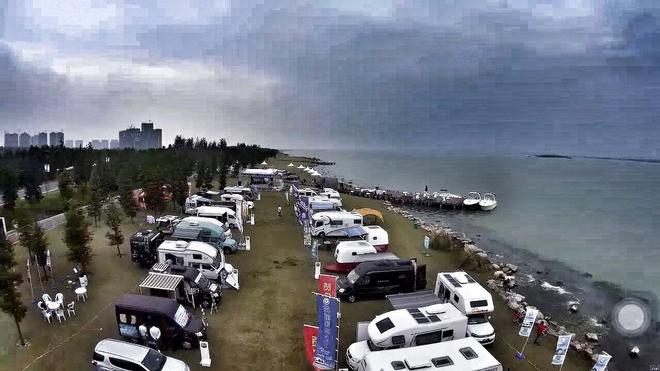 首届中国(苏州)国际旅居车展览会开幕