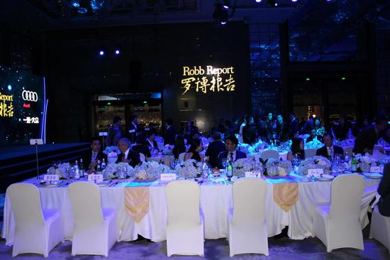 英氏YEEHOO荣获罗博报告最佳之最童装大奖