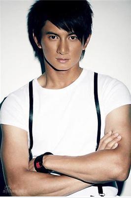 看了这么多,相信各位小伙伴们都有自己的判断了,虽说仍是推断,但小编相信总有一天小智一定会露面的~PS,其实在小智自己的眼中,他永远是这样的: