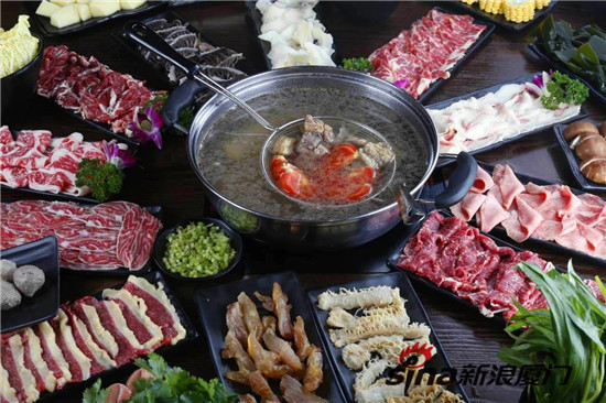 在厦门过国庆 吃个牛肉宴假装在潮汕 摄影:林佳强