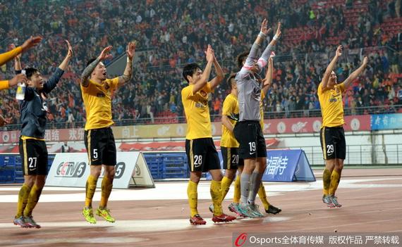 数据暗示 恒大 将夺 中超5连冠 ?_手机新浪网