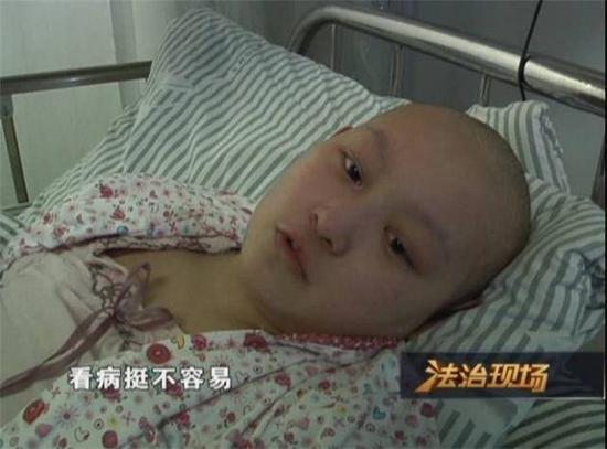 鶴壁花季少女慘遭不幸 單親媽媽千里賣腎救女