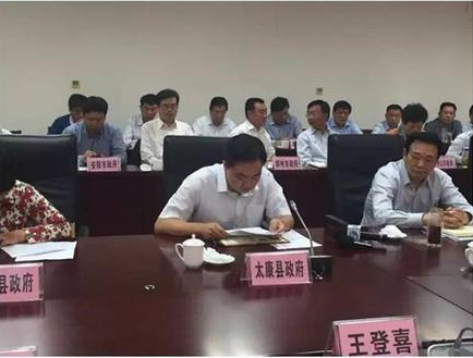 河南秸秆焚烧势头猛增 省政府集中约谈11个县长