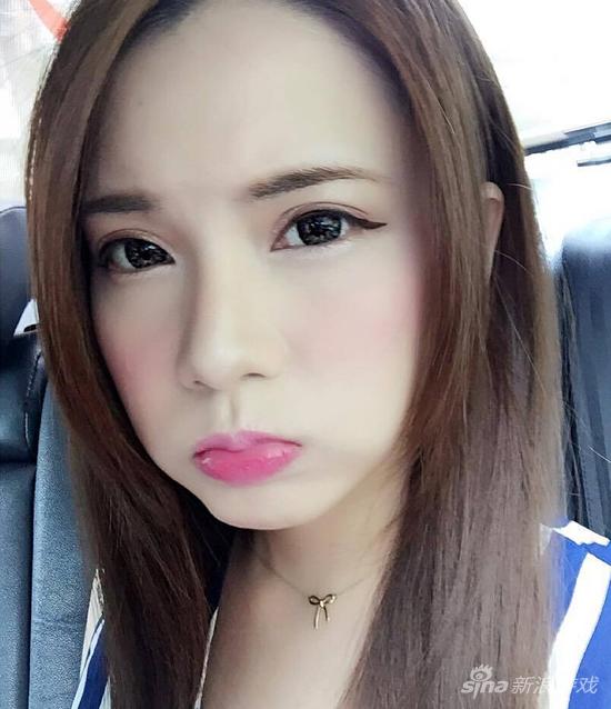 台湾嫩模睿咩