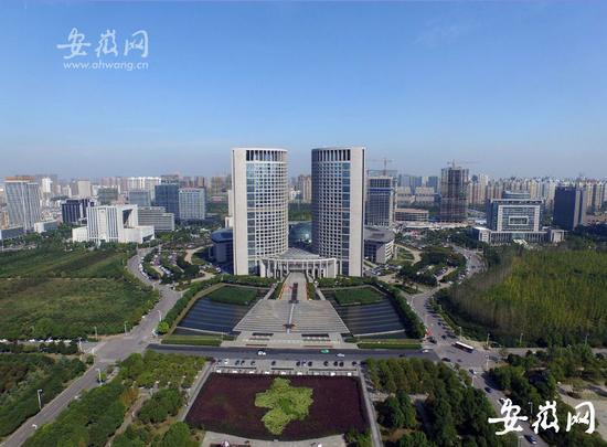 绵绵秋雨刹车 航拍合肥湛蓝天(图)