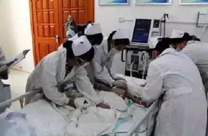 浙江2岁男孩吃20多颗白果中毒身亡 奶奶称他爱