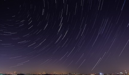 浙江今晚将有著名天龙座流星雨 每小时会有数