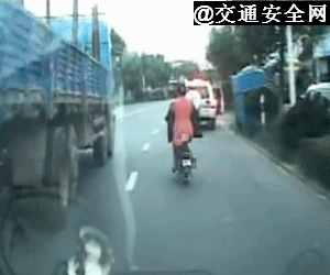 如果大卡车晚上来一小会,恐怕凶多吉少了。