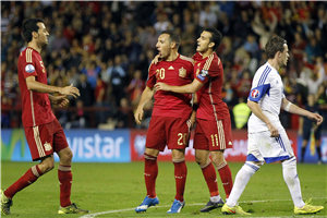 欧预赛-2将梅开二度2将伤退 西班牙4-0胜出线